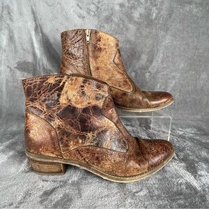Diba True Ivy Vine Western Boots Short Womens 10 Brown Distressed Leather Zip